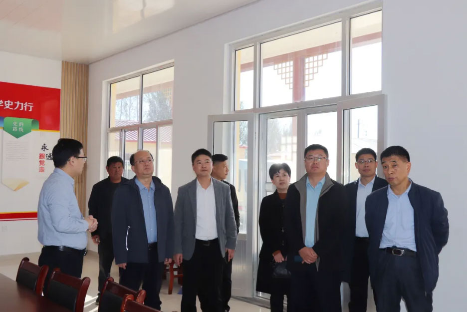 縣政協(xié)副主席張立森到孫集鎮(zhèn)開展“主席和政協(xié)機關(guān)干部聯(lián)系委員”活動